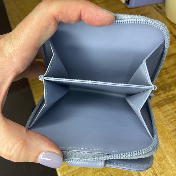 PRADA Compact Zippy Wallet in Smooth Leather - Picture 9 of 15